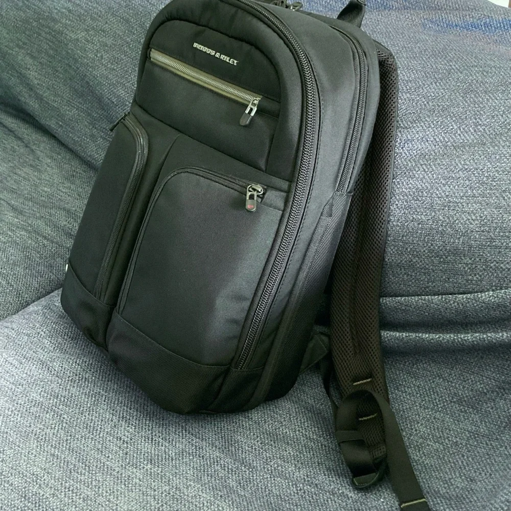 Briggs & Riley Slim Expandable Backpack - Picture 2 of 6
